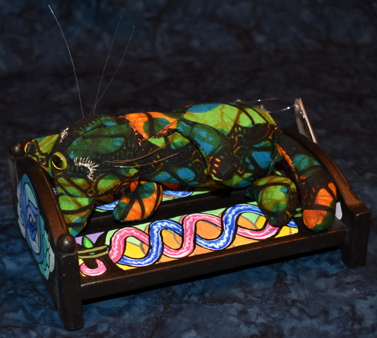Crystal Palm Cat Deluxe Dr. Tangram with Astral Bed